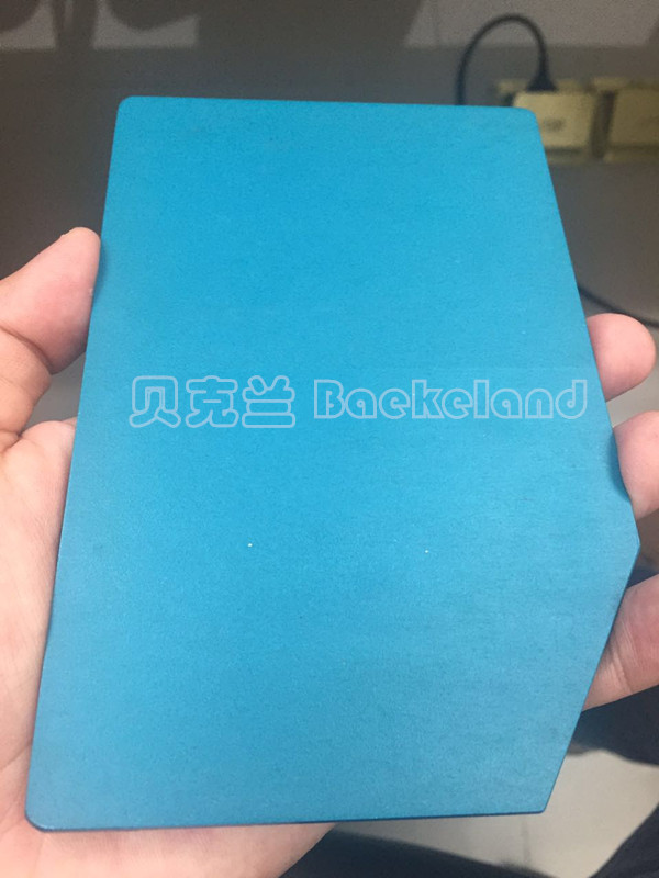 電磁屏蔽板